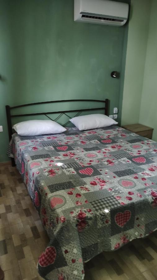 Persefoni Rooms Apartments & Mezonetes โตโรนี ภายนอก รูปภาพ