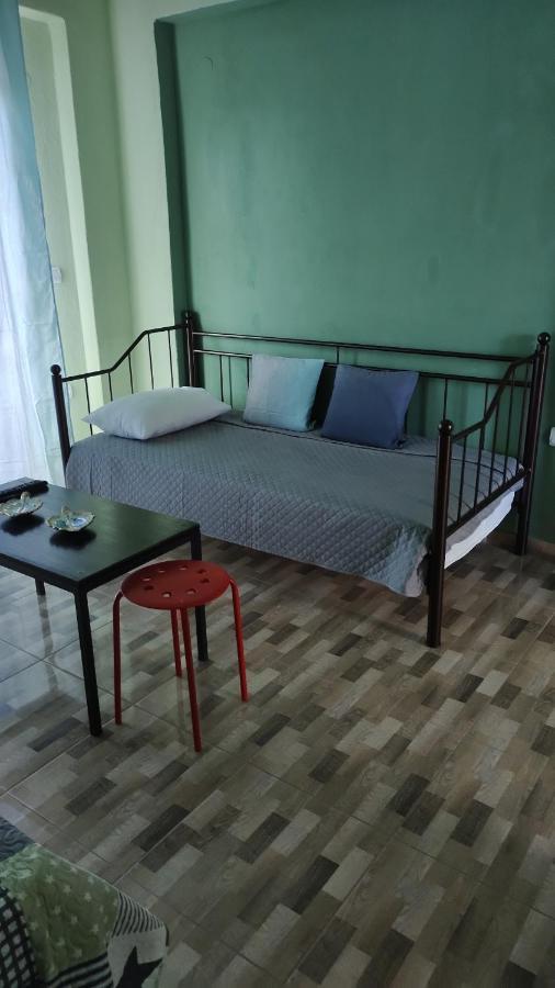 Persefoni Rooms Apartments & Mezonetes โตโรนี ภายนอก รูปภาพ
